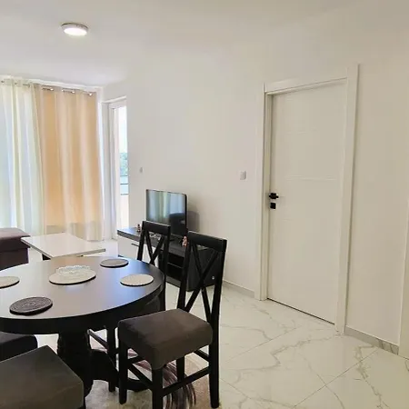 Aqva Koncept Apartamento Veliko Gradište